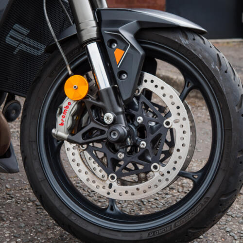 2025 Triumph Street Triple RS thumb 2