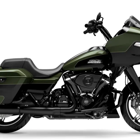 2026 Harley-Davidson® Road Glide® Olive Steel Metallic / Vivid Black Chrome Trim thumb 3