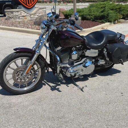 2005 Harley-Davidson® Super Glide® Custom Black Cherry thumb 1