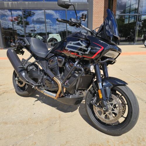 RA1250ST 2025 Pan America® 1250 ST thumb 3