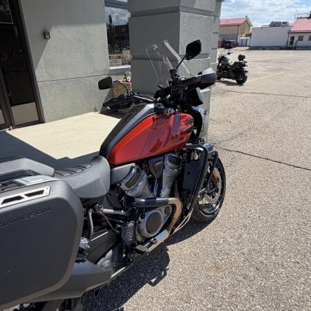 2025 Harley-Davidson® Pan America® 1250 Special Whiskey Fire / Raven Metallic w/Laced Wheels thumb 1