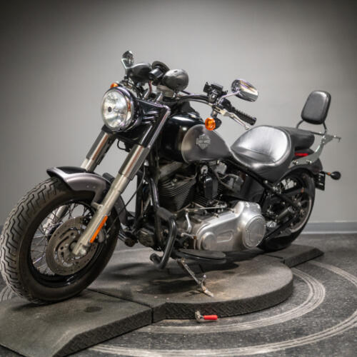 2014 Softail Slim® (FLS103) thumb 2