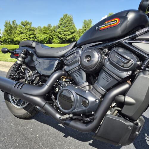 RH975S 2025 Nightster™ Special thumb 3