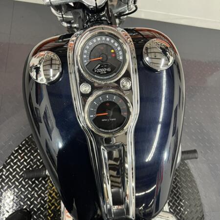 FXLR 2019 Low Rider® thumb 0