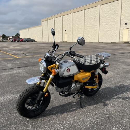2023 Honda Monkey ABS thumb 1