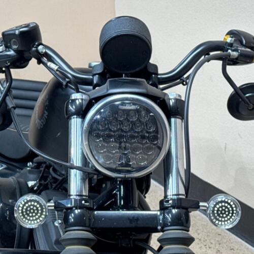 Harley-Davidson® Iron 883™ 2022 thumb 3