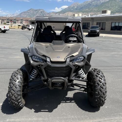 2026 Honda Talon 1000R-4 FOX® Live Valve thumb 2