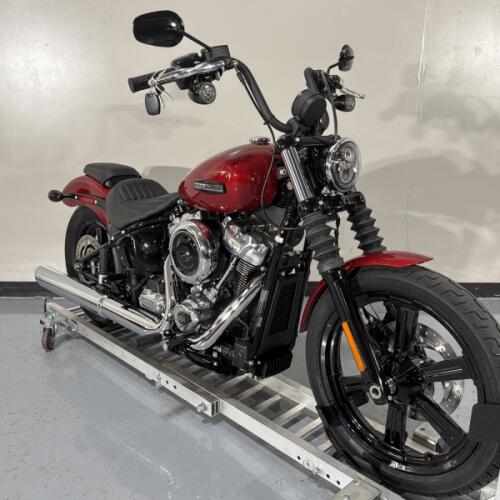 Harley-Davidson® Street Bob® 2026 thumb 3