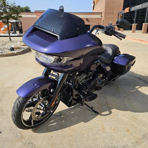 FLTRX 2026 Road Glide® thumb 1