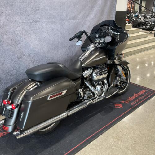 2020 Harley-Davidson® Road Glide® River Rock Gray Denim thumb 1