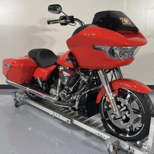 Harley-Davidson® Road Glide™ 2026 thumb 3
