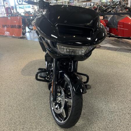 2026 Harley-Davidson® FLTRX Road Glide™ thumb 0