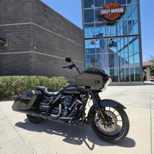 FLTRXS 2018 Road Glide® Special thumb 2