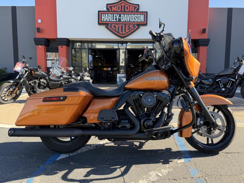 2014 Harley-Davidson® Street Glide® Special