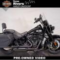 2023 Harley-Davidson® Heritage Classic Vivid Black - Black Finish