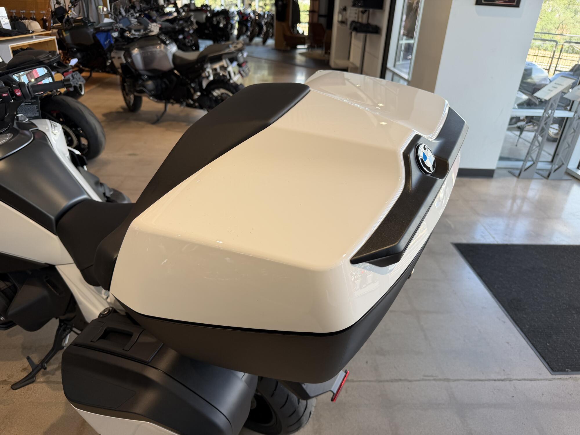 2026 BMW R 1300 RT, photo 15