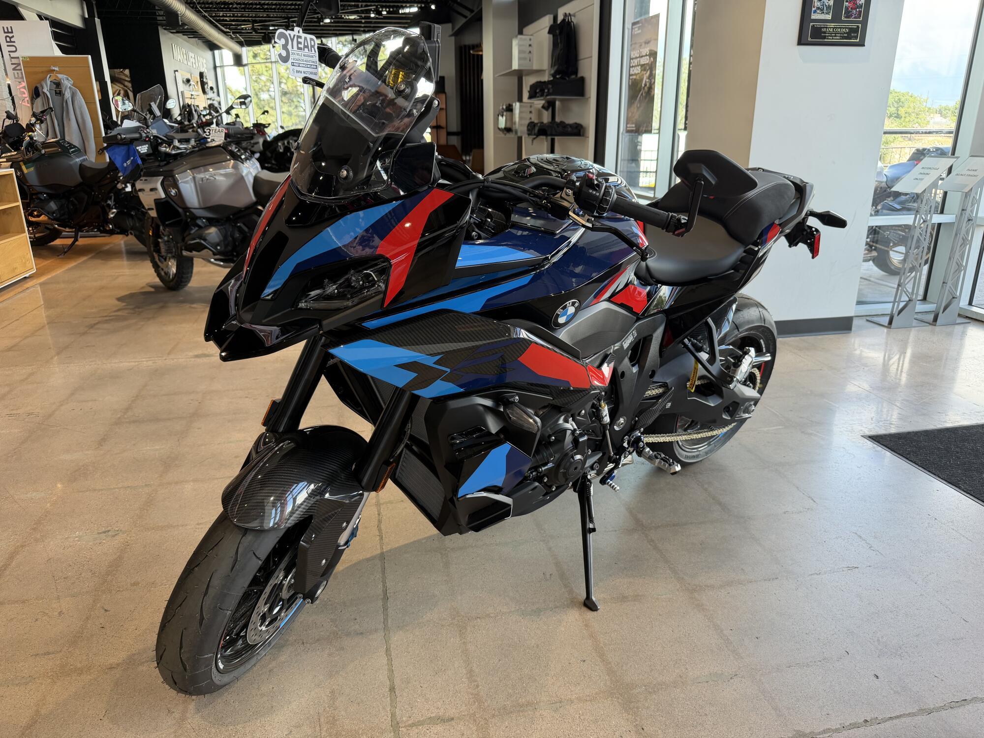2026 BMW Motorrad M 1000 XR, photo 9