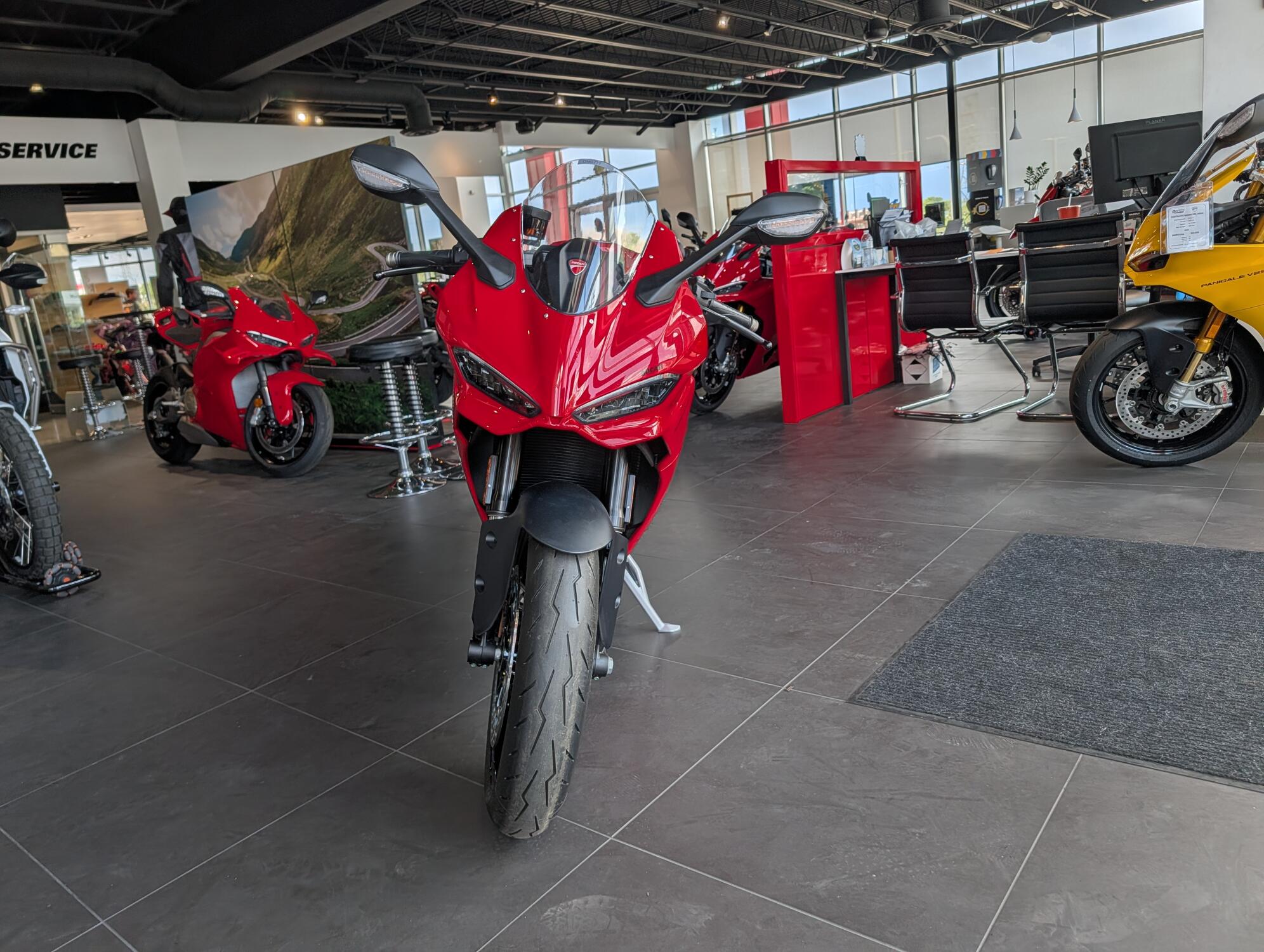 2026 Ducati Panigale V2, photo 8