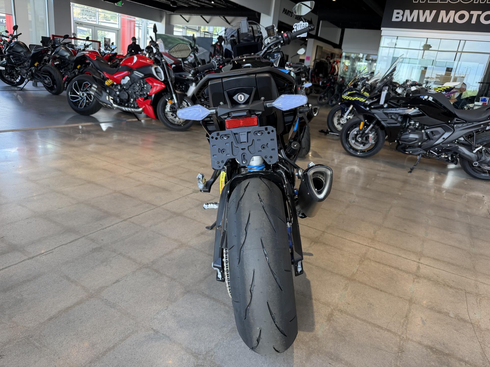 2026 BMW Motorrad M 1000 XR, photo 6