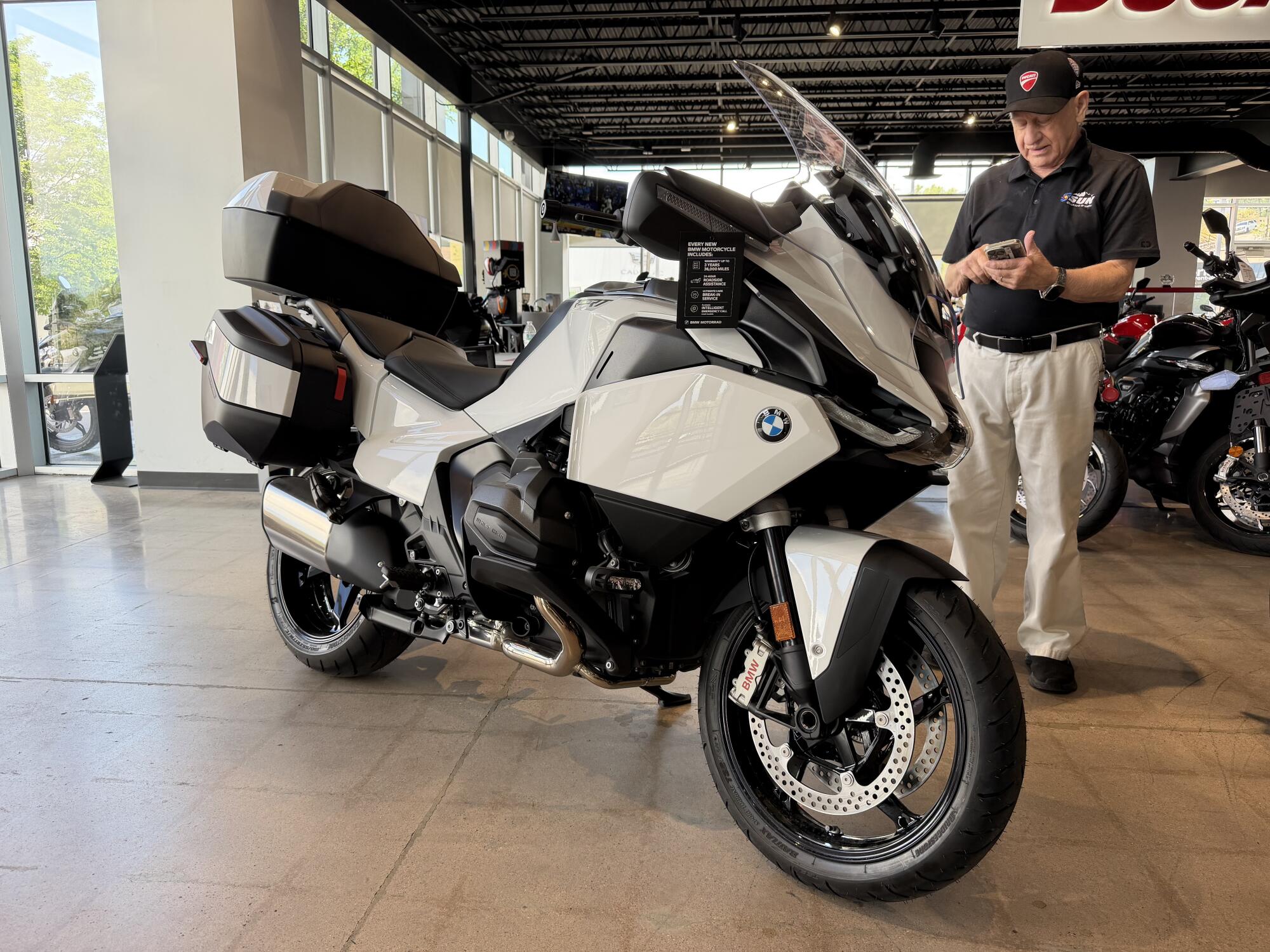 2026 BMW R 1300 RT