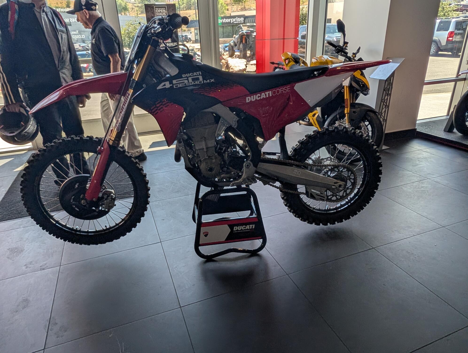 2026 Ducati Desmo 450 MX Factory, photo 6