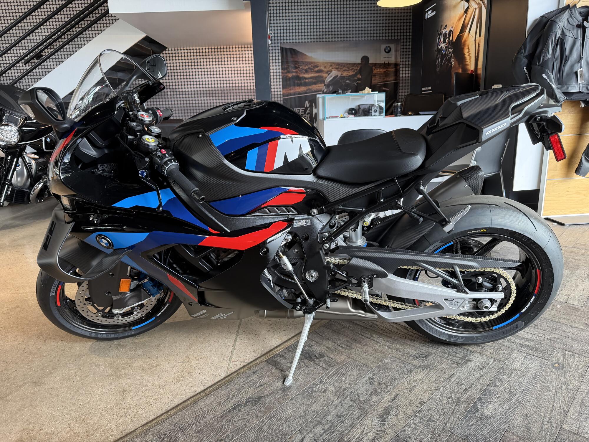 2026 BMW M1000 RR, photo 17