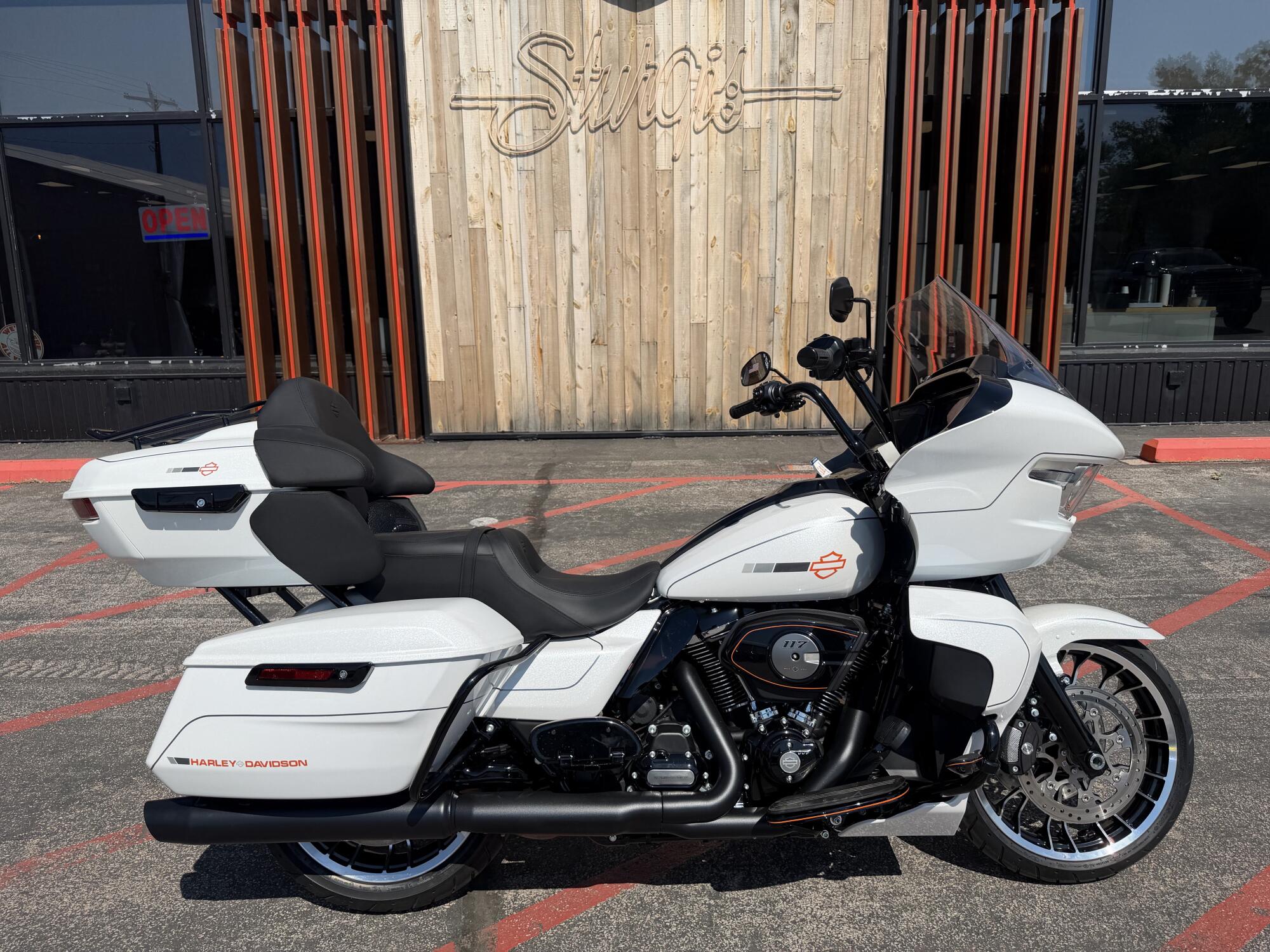 Harley-Davidson® Road Glide Limited 2026