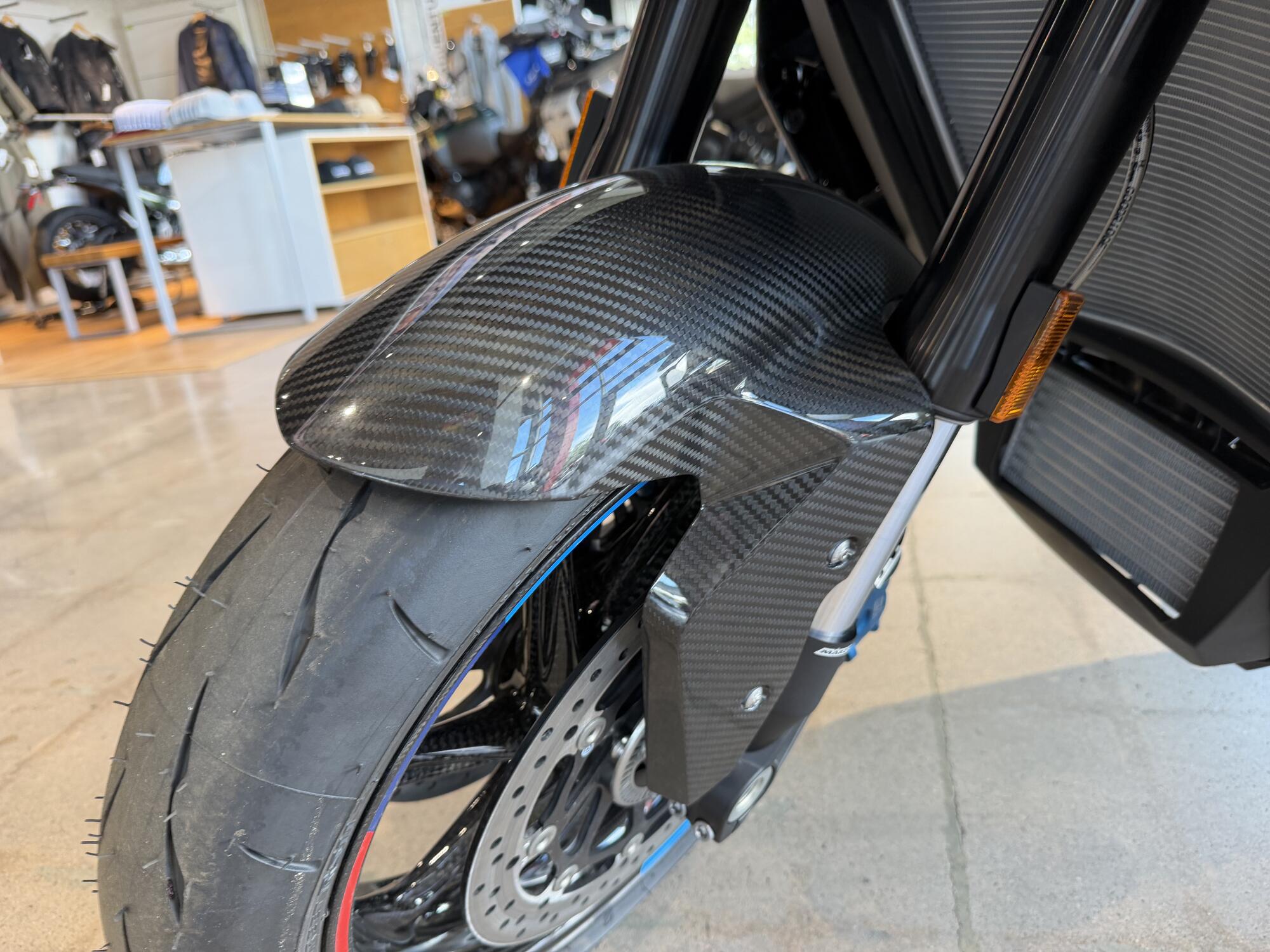 2026 BMW Motorrad M 1000 XR, photo 11