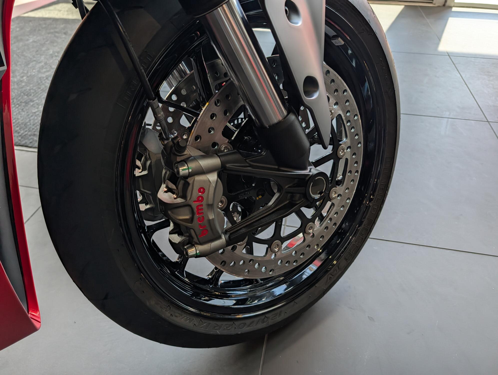 2026 Ducati Panigale V2, photo 11