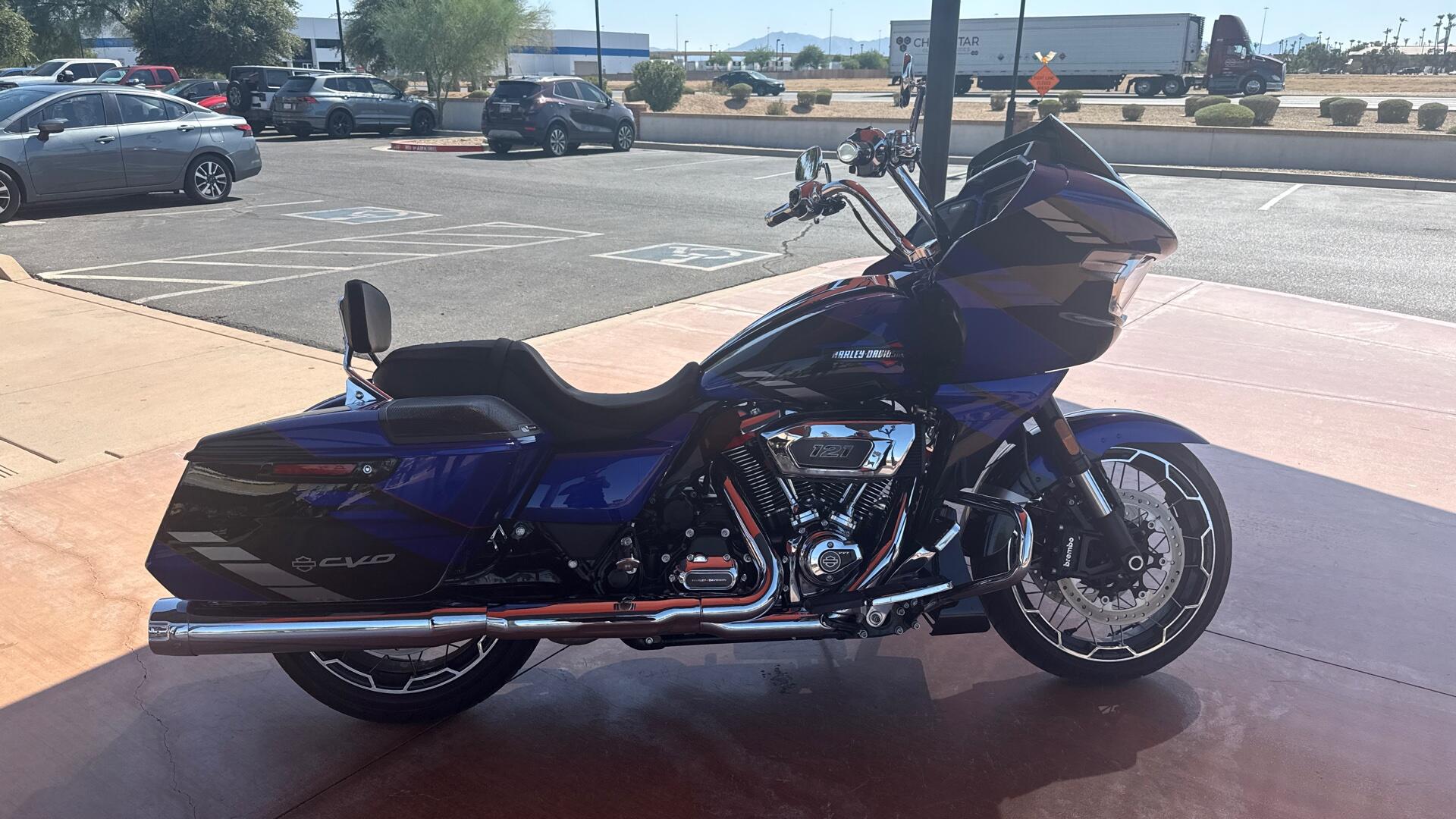 FLTRXSE 2025 CVO™ Road Glide™