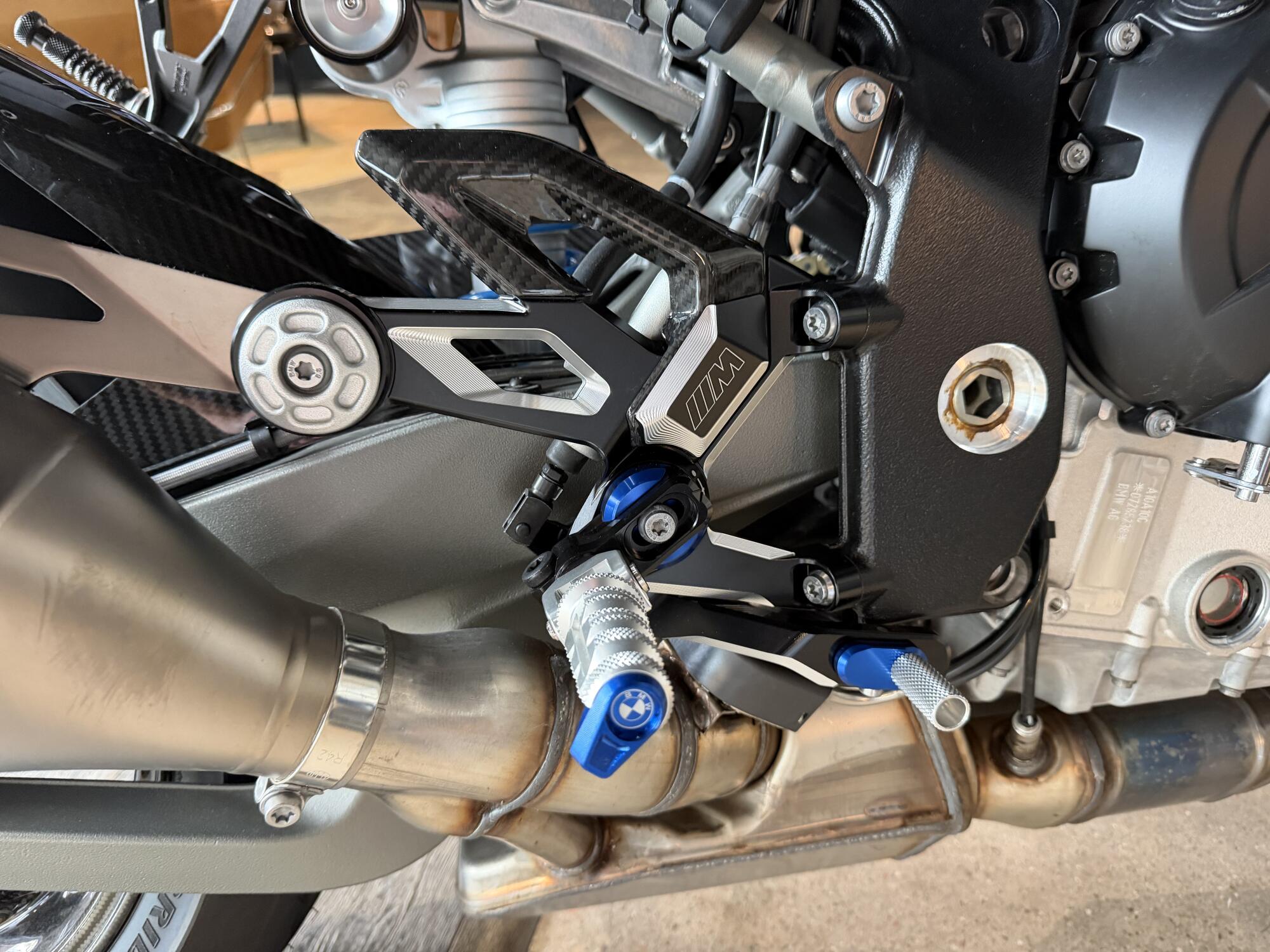 2026 BMW M1000R, photo 12