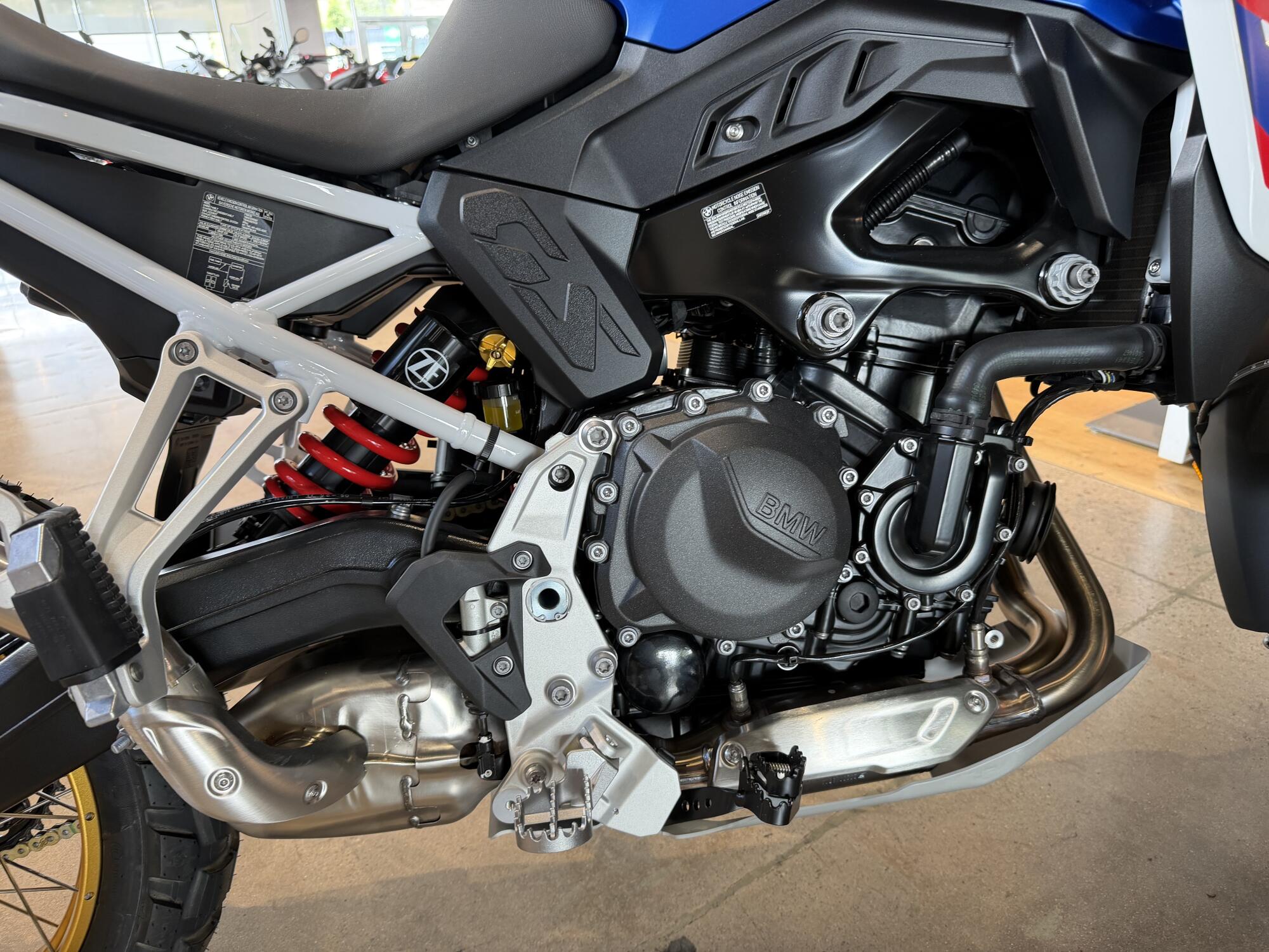 2026 BMW F 900 GS, photo 12