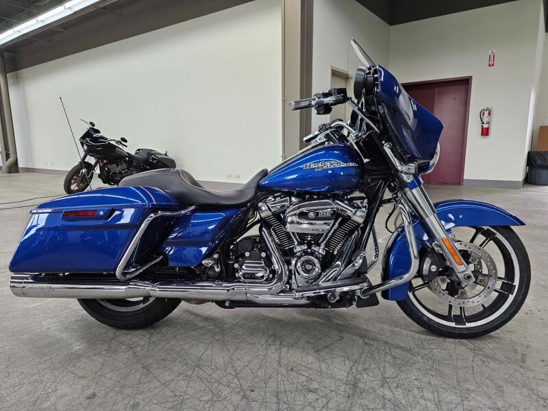 FLHXS 2017 Street Glide® Special