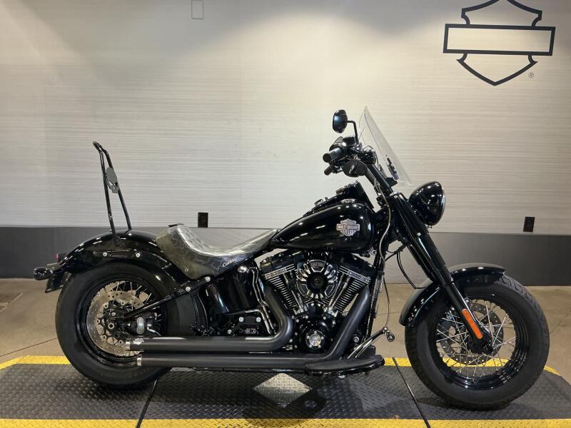 FLSS 2017 Softail Slim® S
