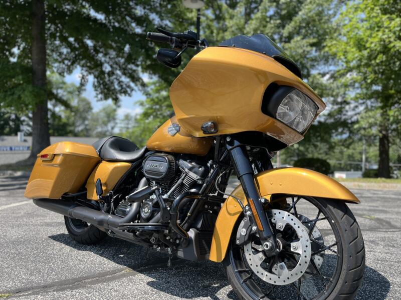 FLTRXS 2023 Road Glide® Special