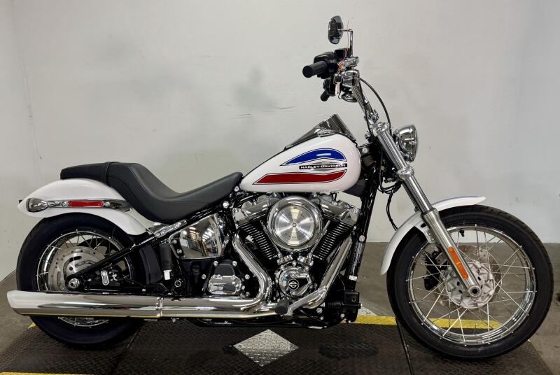 FXD 2026 Super Glide®