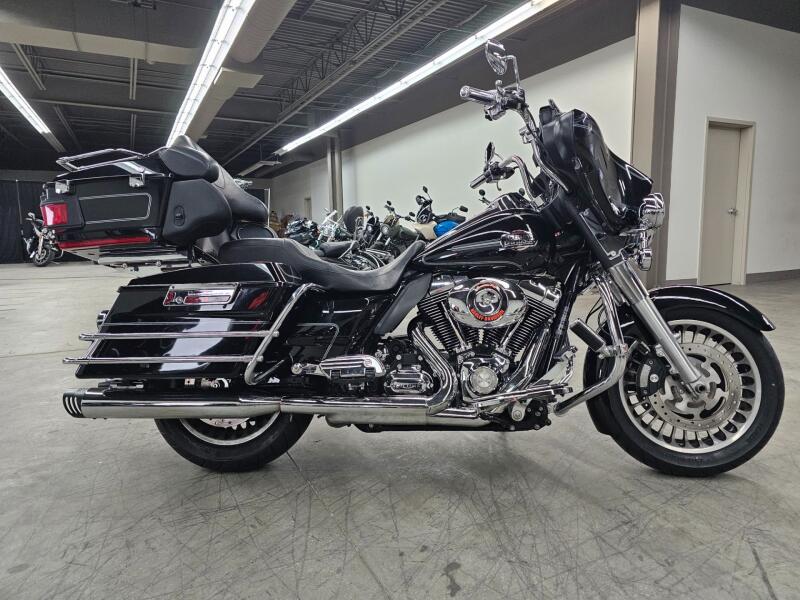 FLHTCU 2011 Electra Glide® Ultra Classic®