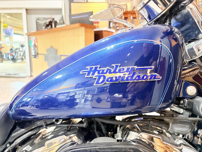 2001 XL1200C Harley-Davidson® Sportster Luxury Blue