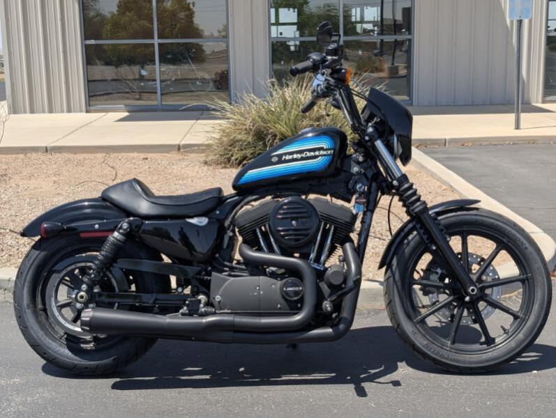 2019 Harley-Davidson® Iron 1200™ Vivid Black