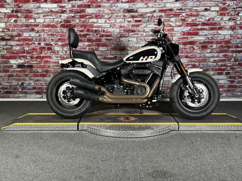 FXFBS 2022 Fat Bob® 114