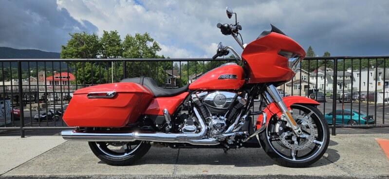  2026 Harley-Davidson Road Glide® FLTRX