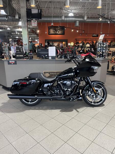 FLTRX 2024 Road Glide®