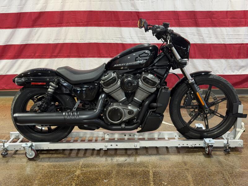 RH975 2022 Nightster™