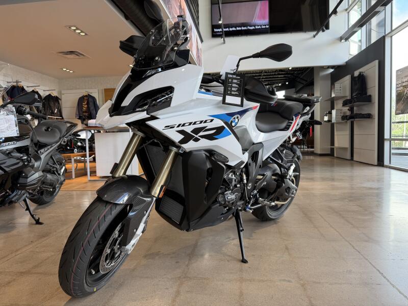 2026 BMW S 1000 XR