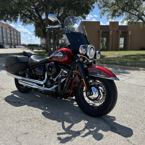 2019 Harley-Davidson® Heritage Classic thumb 2