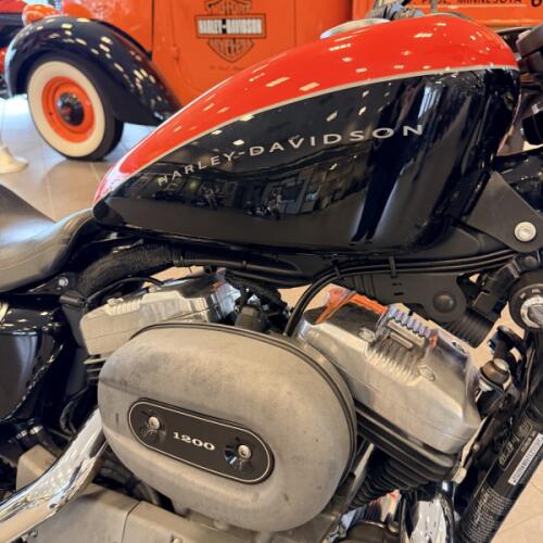 2008 Harley-Davidson Sportster 1200 Nightster XL1200N thumb 2