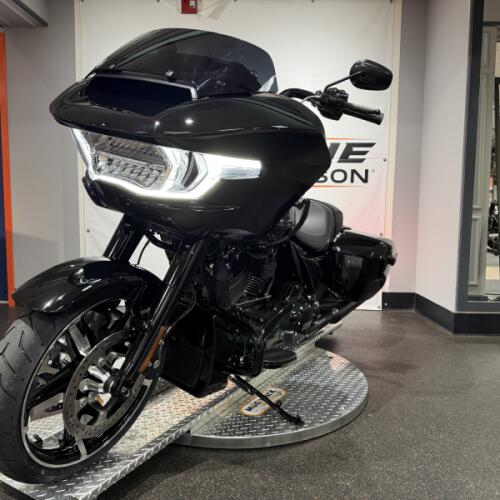 FLTRX 2026 Road Glide® thumb 1