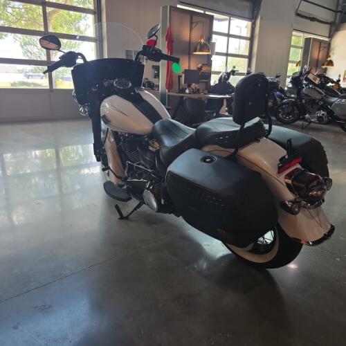 Harley-Davidson® Heritage Classic 2025 thumb 0