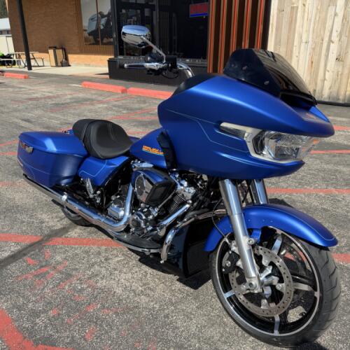 Harley-Davidson® Road Glide® 2026 thumb 3
