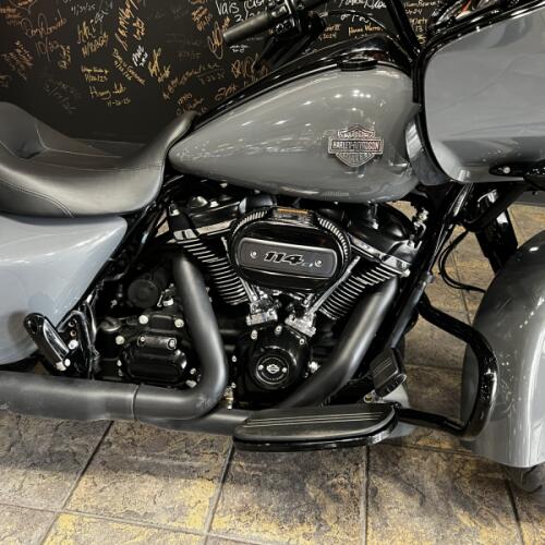 FLTRXS 2022 Road Glide® Special thumb 0